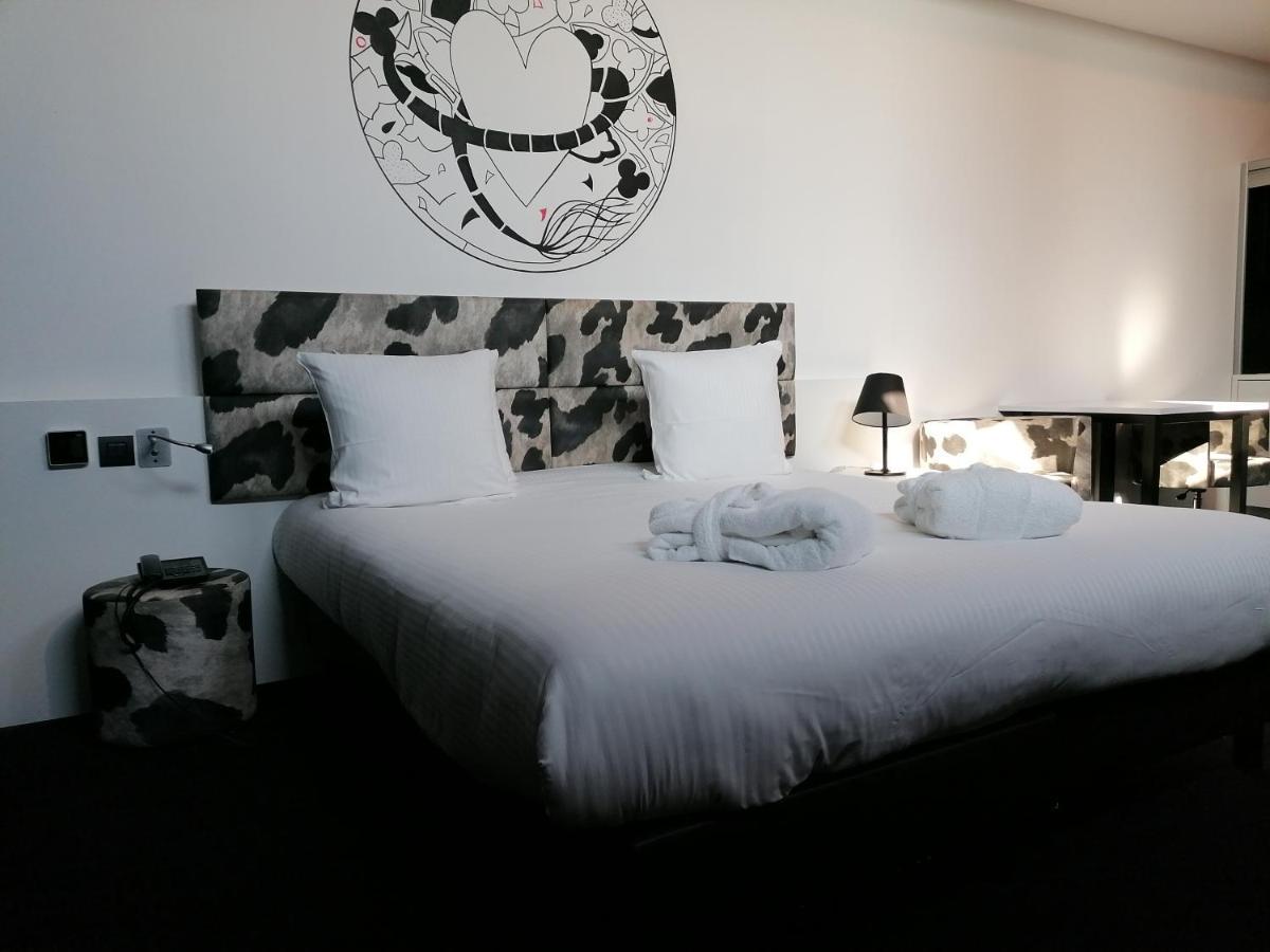 Martin'S Dream Hotel Mons Exterior foto